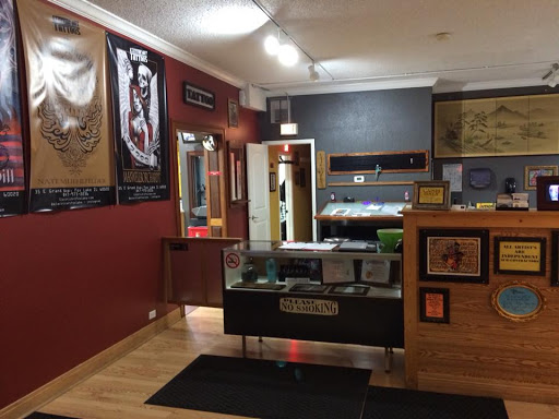 Tattoo Shop «Electric Art Tattoos», reviews and photos, 35 E Grand Ave # A, Fox Lake, IL 60020, USA