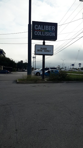 Auto Body Shop «Caliber Collision», reviews and photos, 17295 S Interstate Hwy 35, Schertz, TX 78154, USA