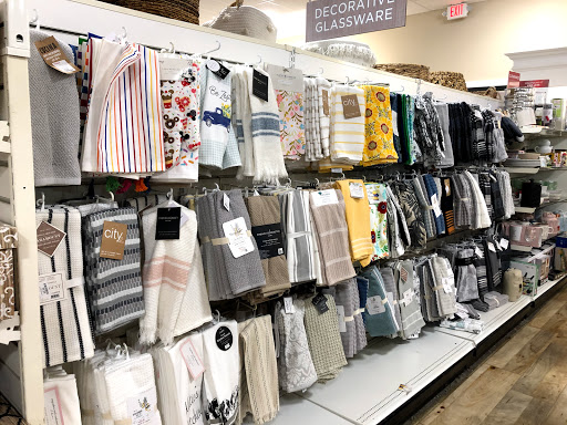 Department Store «HomeGoods», reviews and photos, 8200 Renaissance Pkwy #103, Durham, NC 27713, USA