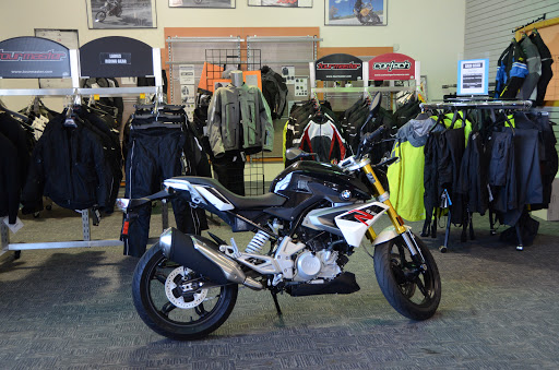 BMW Motorcycle Dealer «BMW Motorcycles of Iowa City», reviews and photos, 3 Escort Ln SW, Iowa City, IA 52240, USA