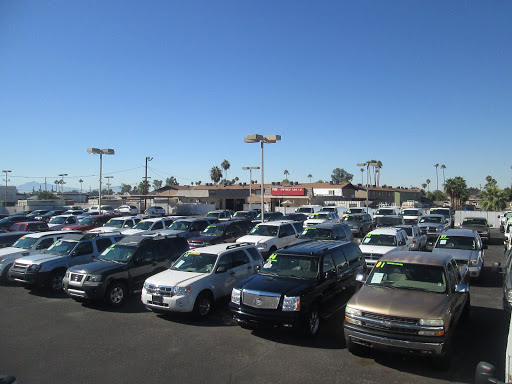 Used Car Dealer «Pre-Owned Car Co», reviews and photos, 5114 N 27th Ave, Phoenix, AZ 85017, USA