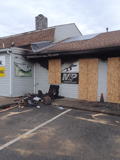 Sporting Goods Store «Big Bear Hunting & Firearms - Hunting Store», reviews and photos, 401 Putnam Pike, Harmony, RI 02829, USA