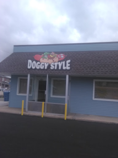 Home Goods Store «Dollar General», reviews and photos, 1240 W Market St, York, PA 17404, USA