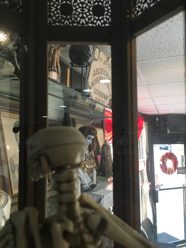 Find tattoo ideas for best friends for your next unique tattoo in Bronx at Anarchy Tattoo Studios