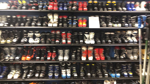 Sporting Goods Store «Play It Again Sports», reviews and photos, 25875 Novi Rd #140, Novi, MI 48375, USA