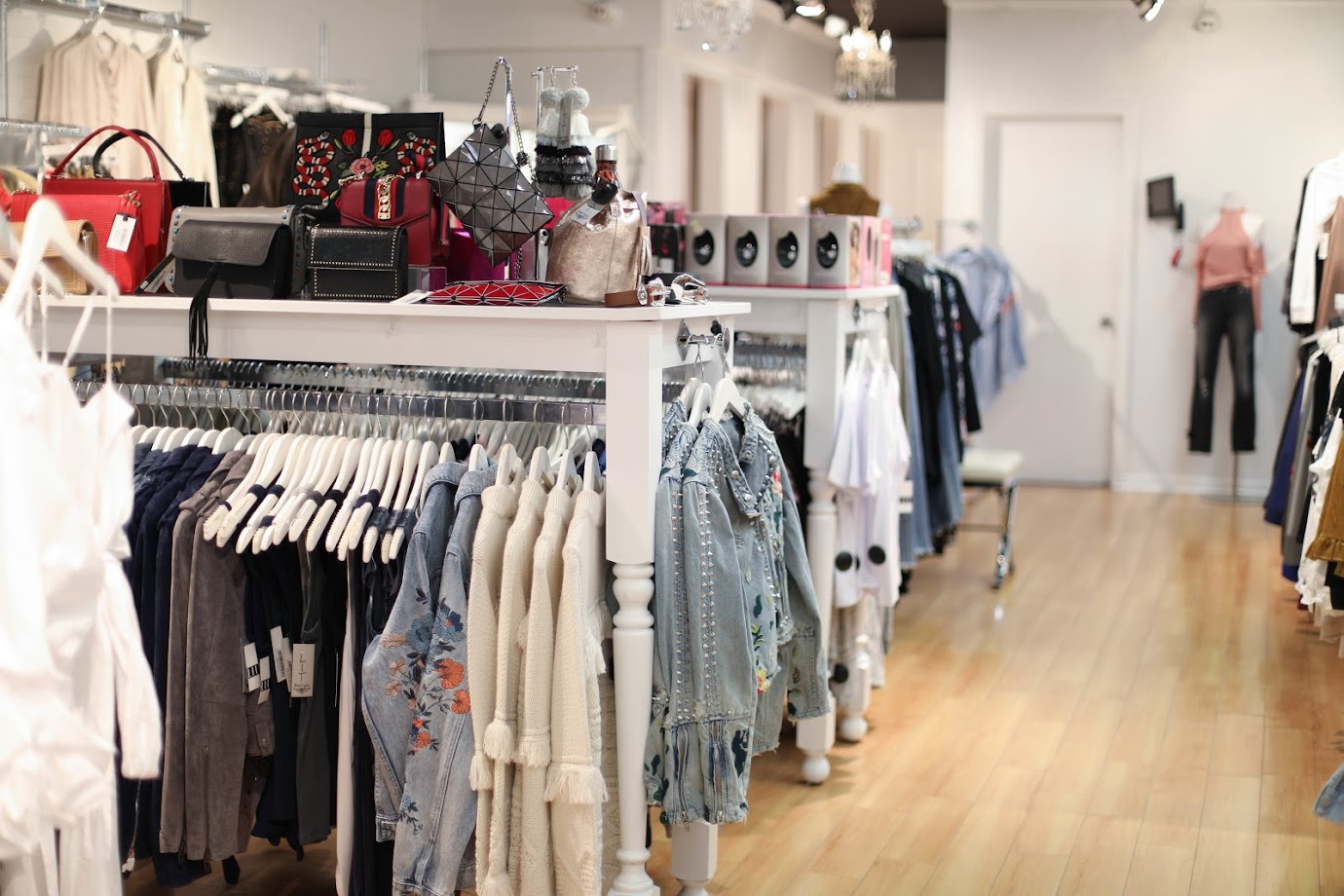 LIT Boutique