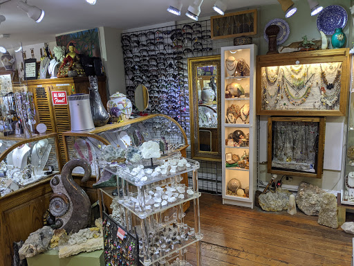 Jewelry Store «Exquisite Earth», reviews and photos, 126 S Main St, New Hope, PA 18938, USA