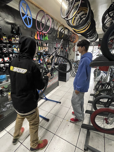 Bicycle Store «Mr. Bike Shop», reviews and photos, 2207 E Florence Ave, Huntington Park, CA 90255, USA