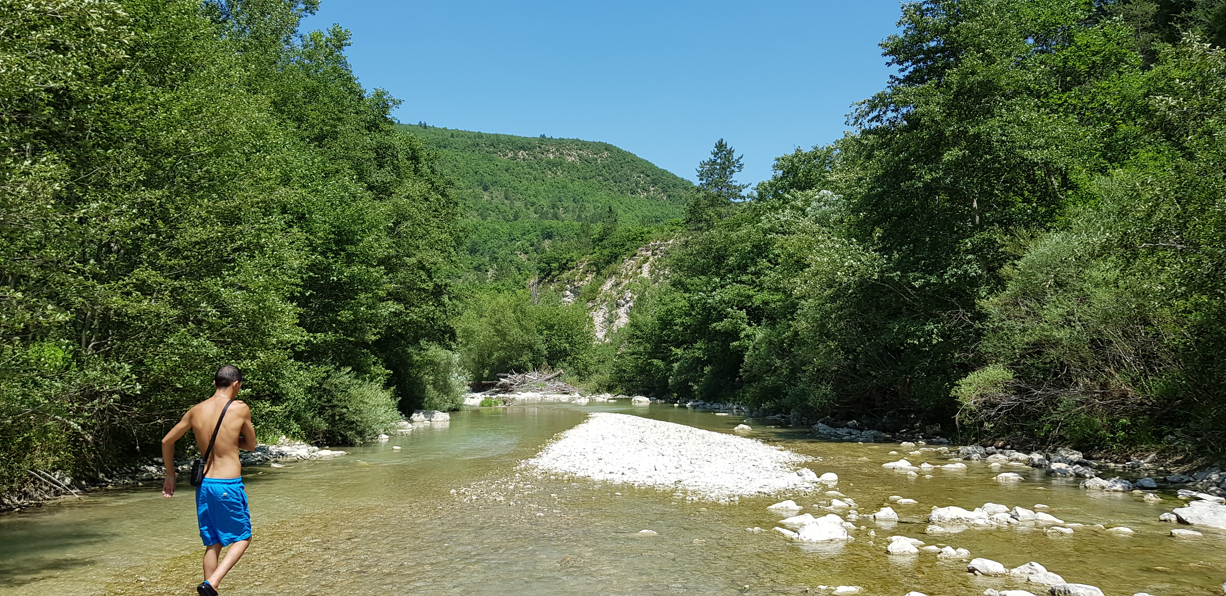 Photo n° 48 de l'avis de Radouane.e fait le 06/07/2019 à 20:52