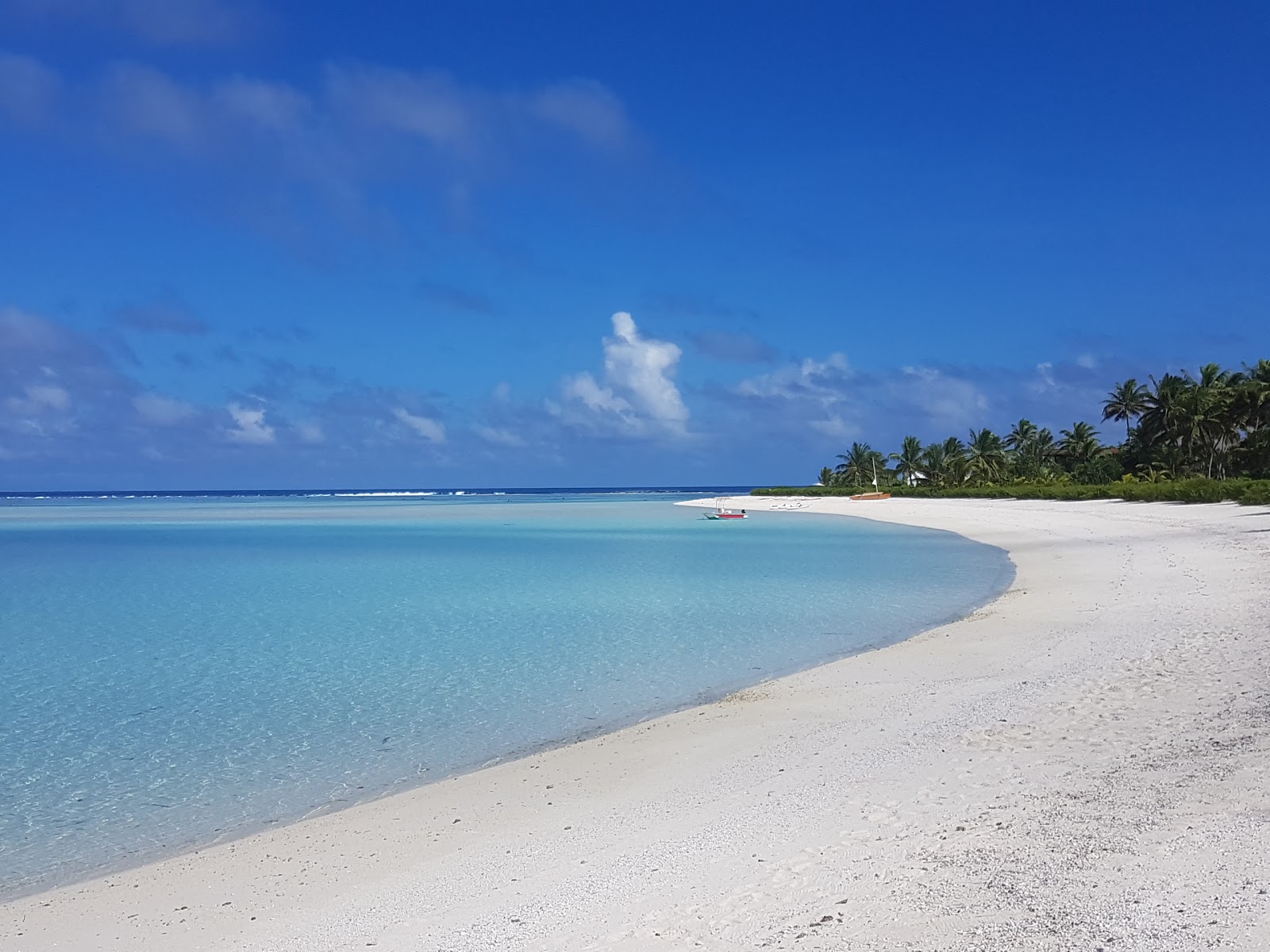 Foto di Spiaggia dell'isola di Onetahi con baia spaziosa
