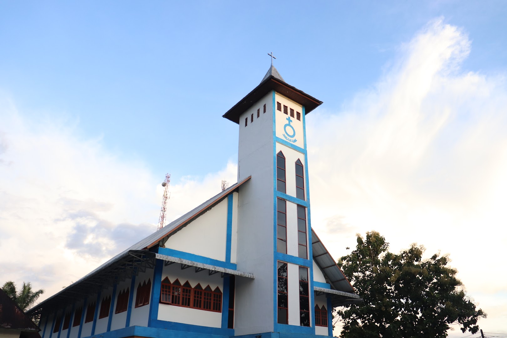 Gereja Hkbp Parongil Photo