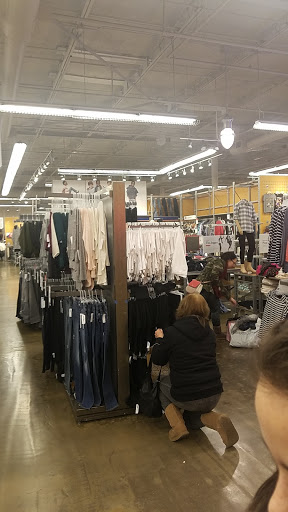 Shopping Mall «Dartmouth Mall», reviews and photos, 200 N Dartmouth Mall, Dartmouth, MA 02747, USA