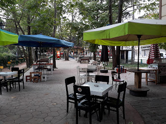 Gogina Aile Çay Bahçesi