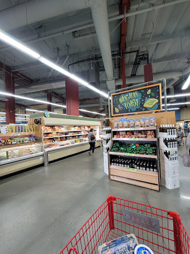 Shopping Mall «Crystal Cove Shopping Center», reviews and photos, 7845-8085 East Coast Hwy, Newport Beach, CA 92657, USA