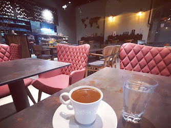 Mazi Cafe