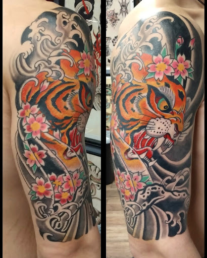 Tattoo Shop «Two Headed Dog Tattoo Studio», reviews and photos, 189 Changebridge Rd #3, Montville, NJ 07045, USA