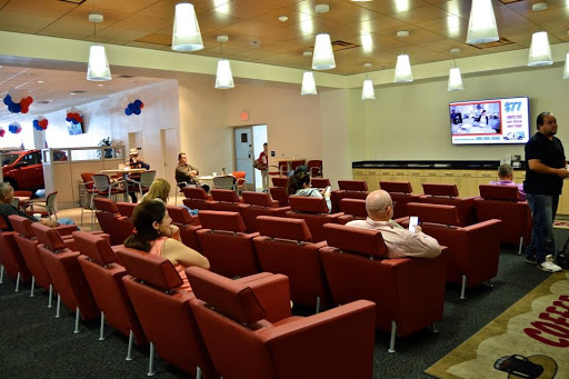 Toyota Dealer «Miller Toyota of Anaheim», reviews and photos, 1331 N Euclid St, Anaheim, CA 92801, USA