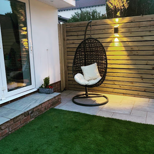 Comments and reviews of Bespoke Outdoor Spaces