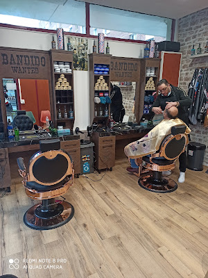 Barbershop chez you à Maubeuge