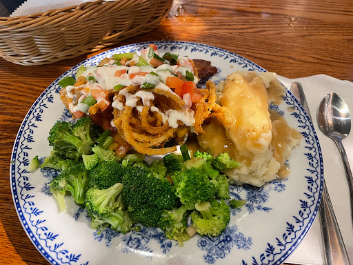 American Restaurant «Cracker Barrel Old Country Store», reviews and photos, 9380 19th Ln, Vero Beach, FL 32966, USA