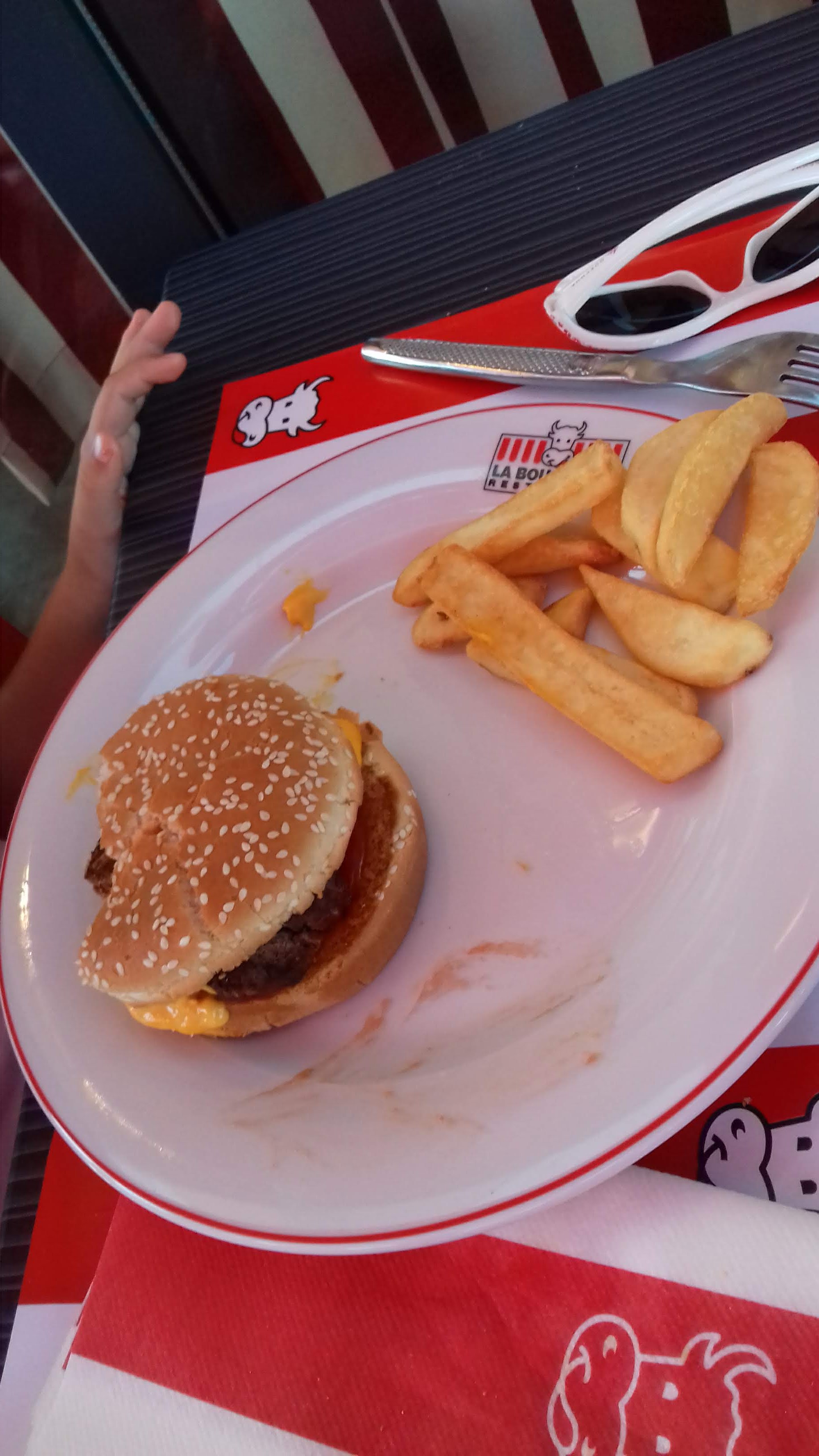Photo n° 3 de l'avis de Une.o fait le 23/07/2019 à 06:08