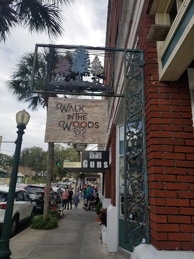 Clothing Store «Walk In the Woods», reviews and photos, 116 W 5th Ave, Mt Dora, FL 32757, USA