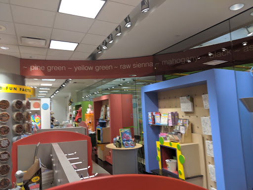 Craft Store «Crayola Store Crown Center», reviews and photos, 200 E 25th St, Kansas City, MO 64108, USA