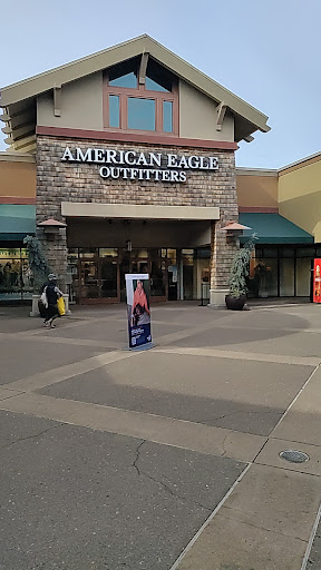 Outlet Store «Polo Ralph Lauren Factory Store», reviews and photos, 1001 N Arney Rd, Woodburn, OR 97071, USA