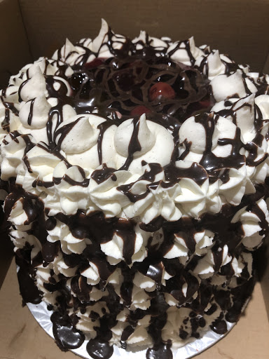 Wedding Bakery «Sweet Doctors», reviews and photos, 140 University Town Center Dr, Sarasota, FL 34243, USA