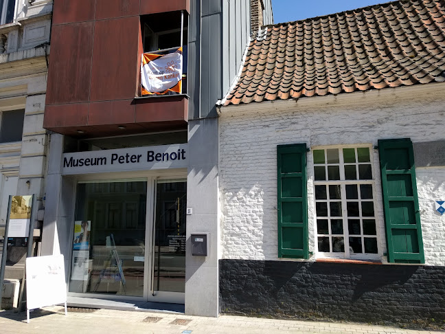 Stedelijk Museum Peter Benoit