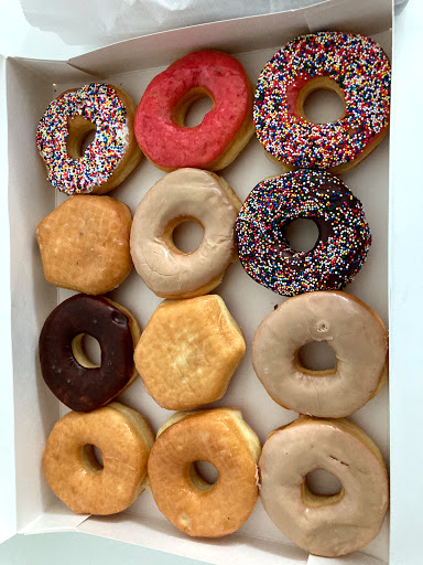 Donut Shop «Sundale Donuts», reviews and photos, 4223 Research Forest Dr #700, The Woodlands, TX 77381, USA