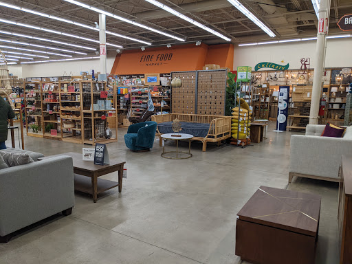 Furniture Store «Cost Plus World Market», reviews and photos, 2155 W 22nd St #500, Oak Brook, IL 60523, USA