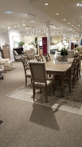 Furniture Store «Havertys Furniture», reviews and photos, 610 Haywood Rd, Greenville, SC 29607, USA