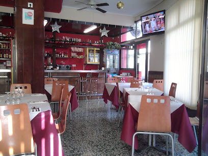 Bar Restaurante CALIFORNIA - Carrer del Santíssim, 1, 46780 Oliva, Valencia, Spain