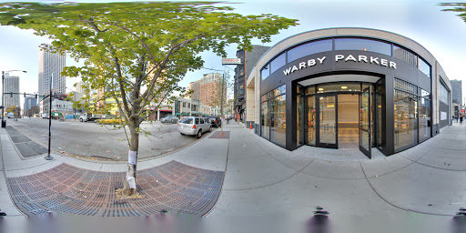 Eye Care Center «Warby Parker», reviews and photos, 1123 N State St, Chicago, IL 60610, USA