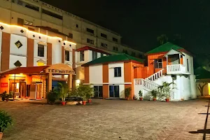 Tepantor Hotel & Resort image
