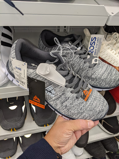 Clothing Store «Ross Dress for Less», reviews and photos, 2341 Porter Creek Dr, Fort Worth, TX 76177, USA