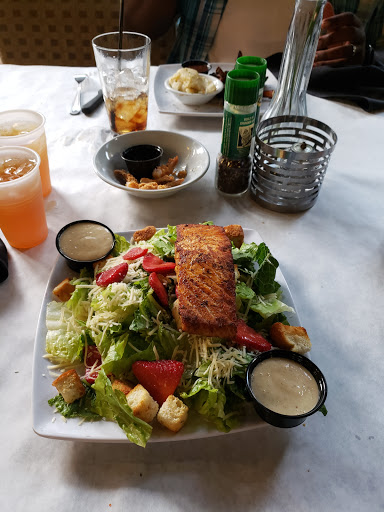 Seafood Restaurant «Sweet Auburn Seafood», reviews and photos, 171 Auburn Ave NE, Atlanta, GA 30303, USA