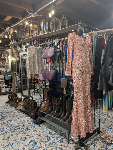 The Prairie Coal Silo/She Shed Resale Shop