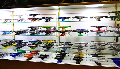 Bicycle Store «The Blvd Bike & Skate Shop», reviews and photos, 13173 Van Nuys Blvd, Pacoima, CA 91331, USA