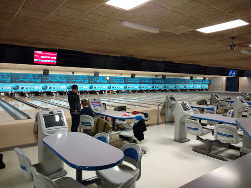 Bowling Alley «Park Centre Lanes», reviews and photos, 7313 Whipple Ave NW, North Canton, OH 44720, USA