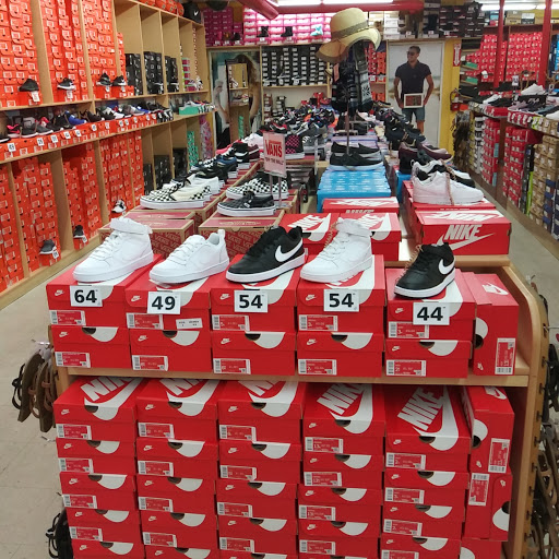 Shoe Store «Shoe City - Orange», reviews and photos, 969 N Tustin St, Orange, CA 92867, USA