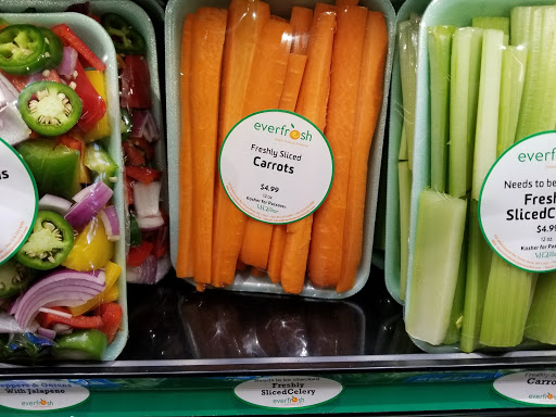 Grocery Store «Everfresh Supermarket», reviews and photos, 533 Middle Neck Rd, Great Neck, NY 11023, USA