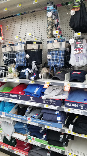 Discount Store «Dollar General», reviews and photos, 692 Theodore St, Joliet, IL 60435, USA