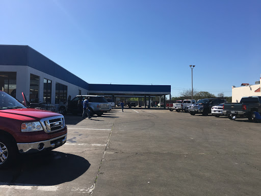 Car Detailing Service «Royal Car Wash & Detail Center», reviews and photos, 5900 South Gessner, Houston, TX 77036, USA