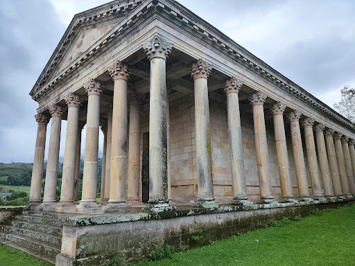Iglesia de San Jorge, Iglesia católica en Ramales de la Victoria,Cantabria