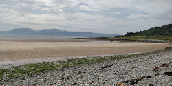 Foto von Scalpsie Bay Beach, Isle of Bute und die siedlung