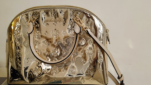 Fashion Accessories Store «Michael Kors», reviews and photos, 1000 Tanger Dr #600, Locust Grove, GA 30248, USA