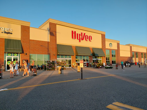 Supermarket «Hy-Vee», reviews and photos, 16150 Pilot Knob Rd, Lakeville, MN 55044, USA