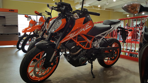 Motorcycle Dealer «Commonwealth Motorcycles», reviews and photos, 625 E Jefferson St, Louisville, KY 40202, USA
